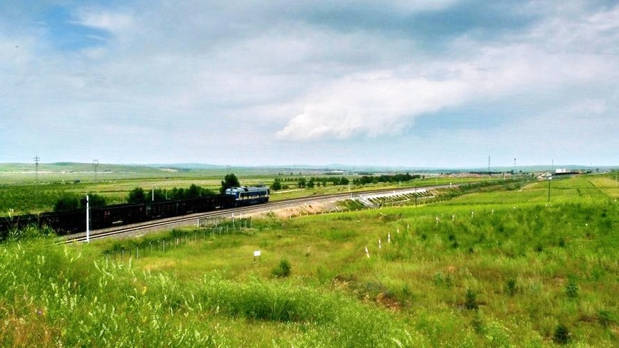 正藍旗萬創(chuàng)能源有限公司