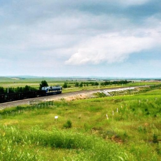 正藍(lán)旗萬創(chuàng)能源有限公司