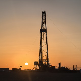 額濟(jì)納旗萬創(chuàng)能源開發(fā)有限公司