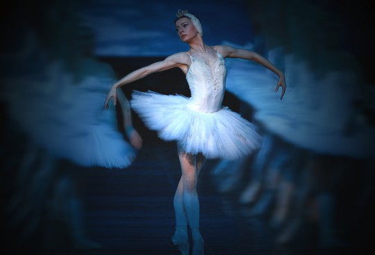 評論 | 優(yōu)雅背后的痛