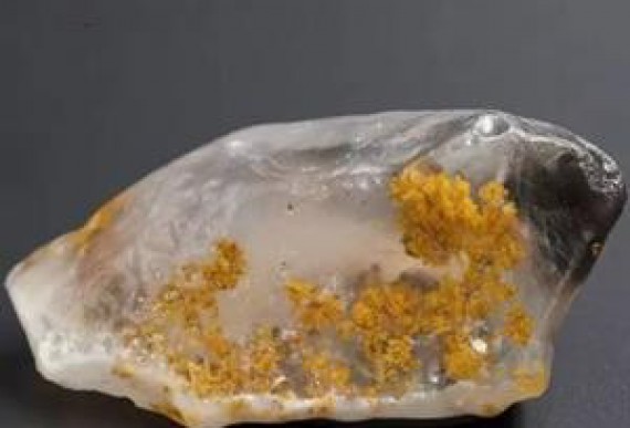 阿拉善右旗萬(wàn)創(chuàng)礦業(yè)有限公司