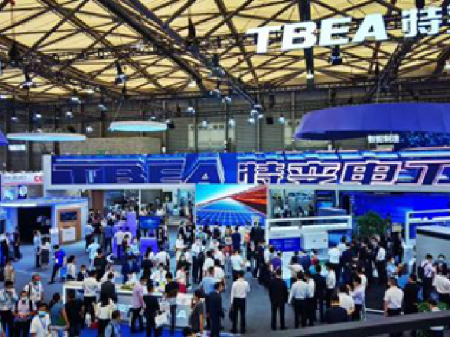 萬創(chuàng)新能源公司參加SNEC2020國際太陽能光伏大會 與業(yè)界大咖共同探討光伏產(chǎn)業(yè)發(fā)展新趨勢與新機(jī)遇