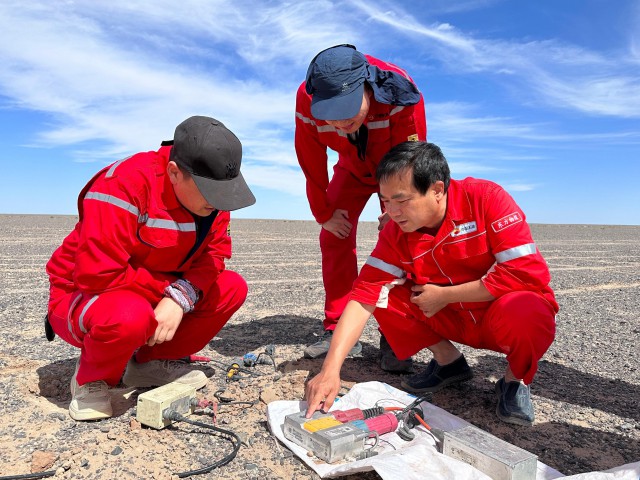 萬創(chuàng)集團(tuán)東風(fēng) 1 井鉆探項目正式開工